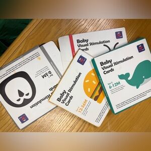 Amazon Baby Visual Stimulation Cards - Black, White, Red, Green